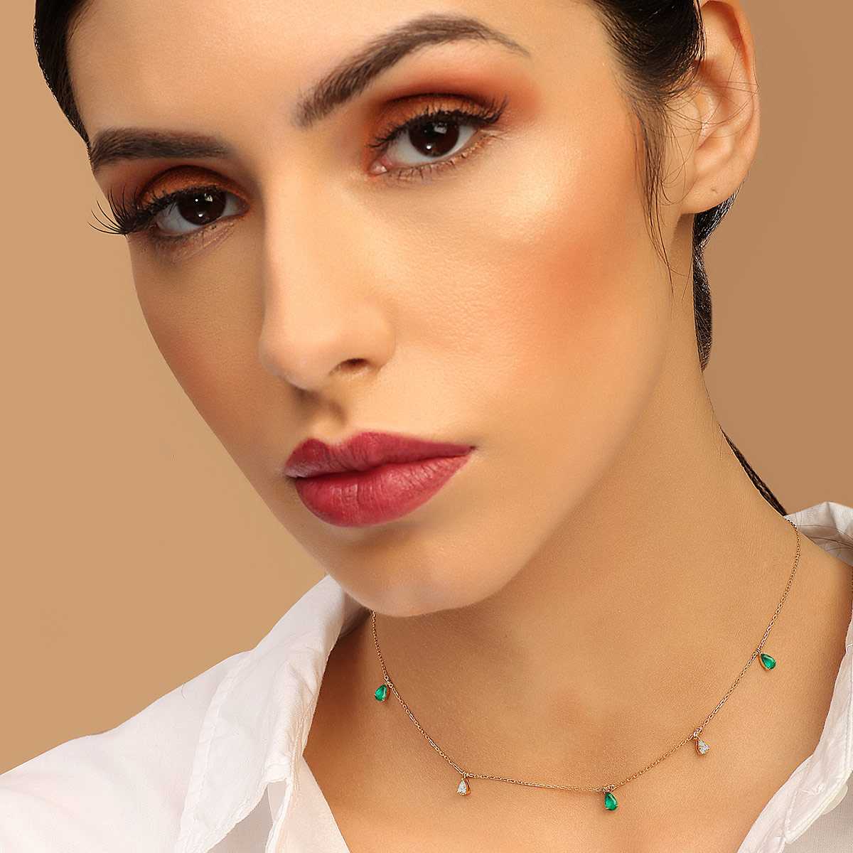 Chokers© Green Tsavorite & Illusion Drop Diamond Necklace