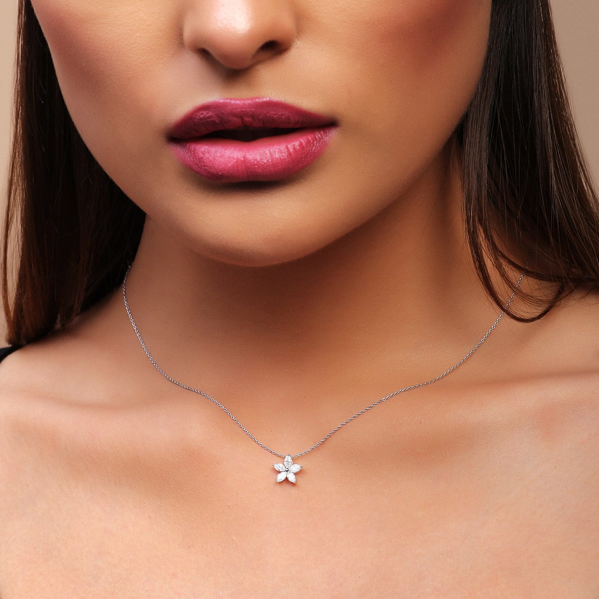 18 K White Gold