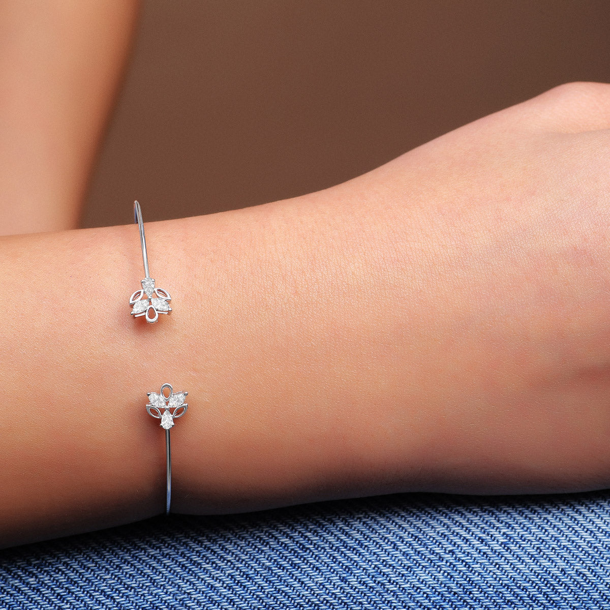 18 K White Gold