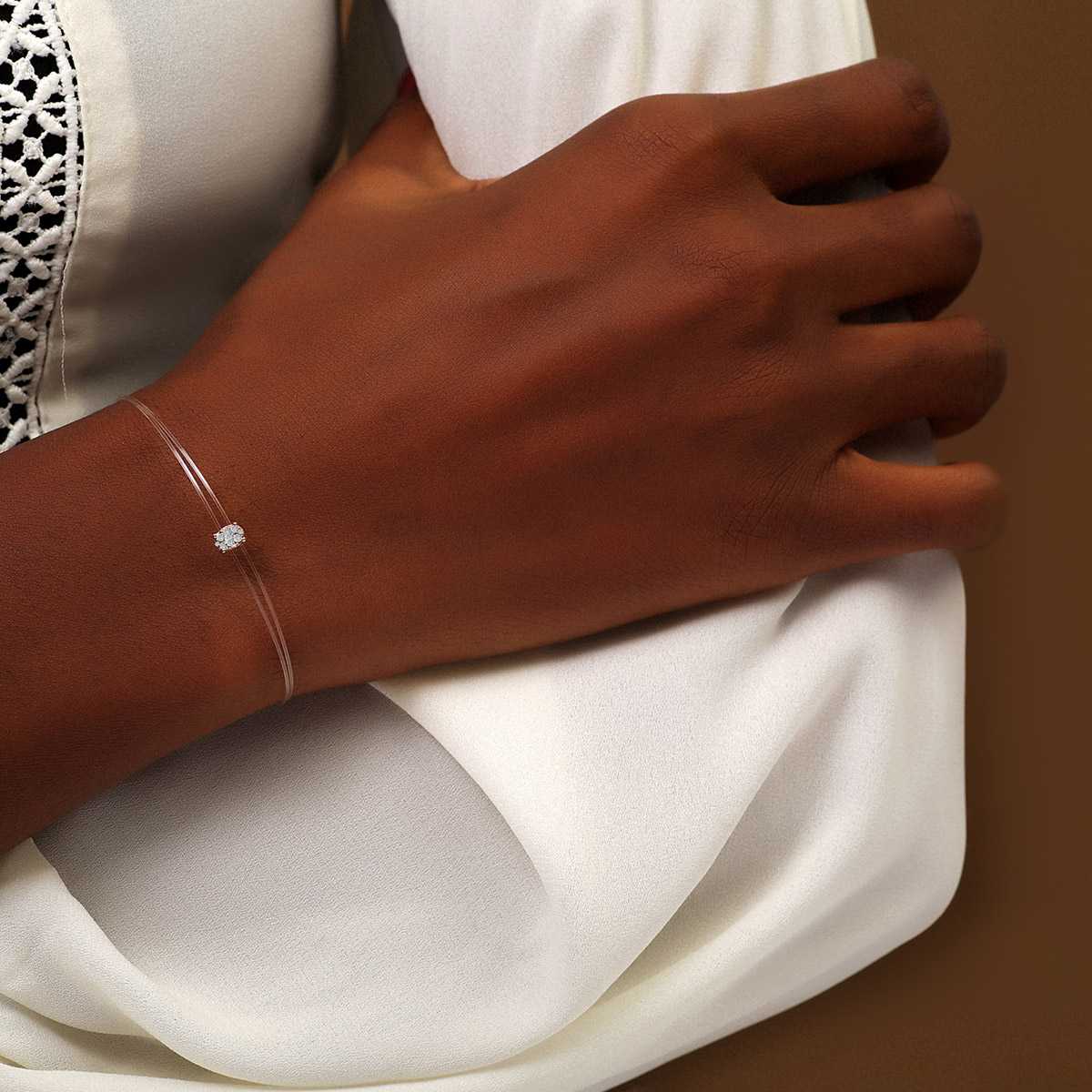 18 K White Gold