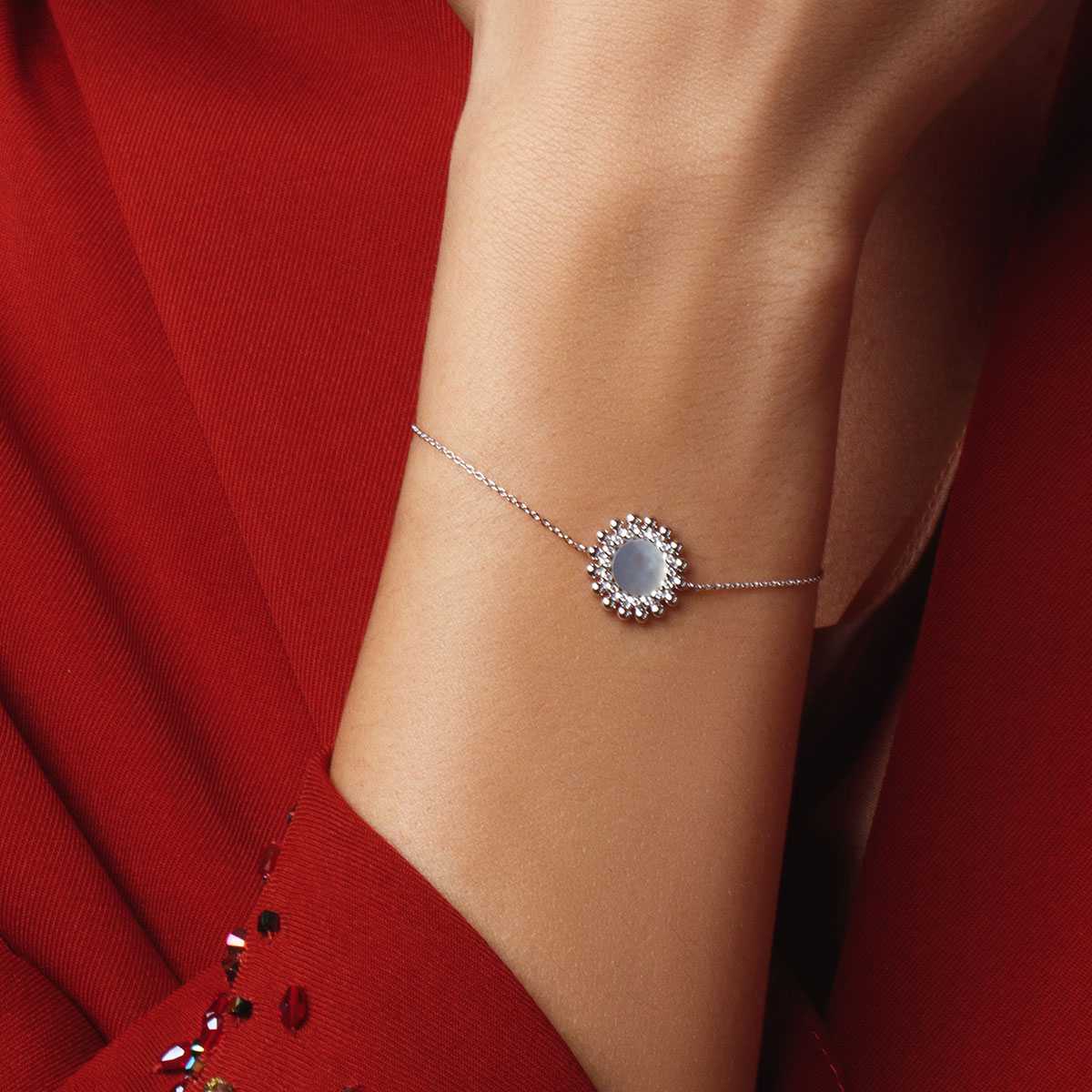 18 K White Gold