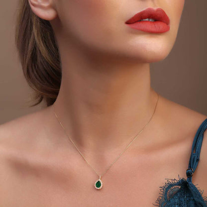 18 K Yellow Gold Emerald