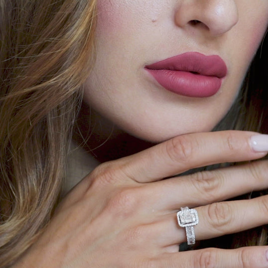 18 K White Gold