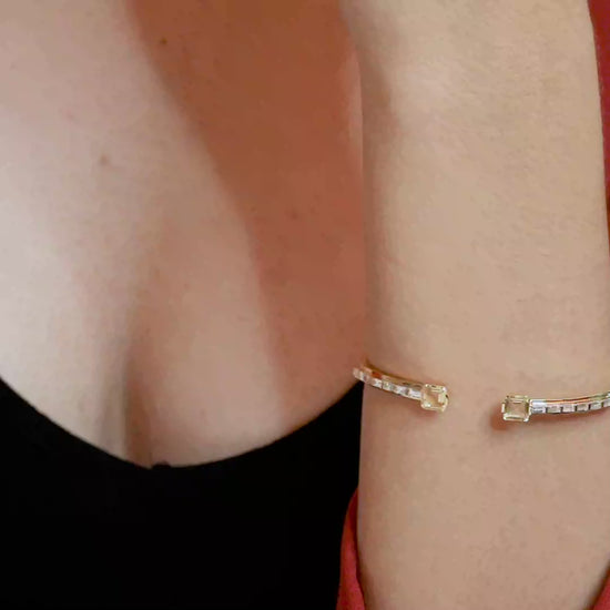 18 K Yellow Gold Garnet