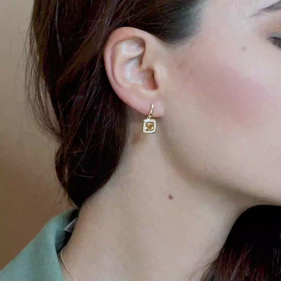 18 K Yellow Gold Garnet