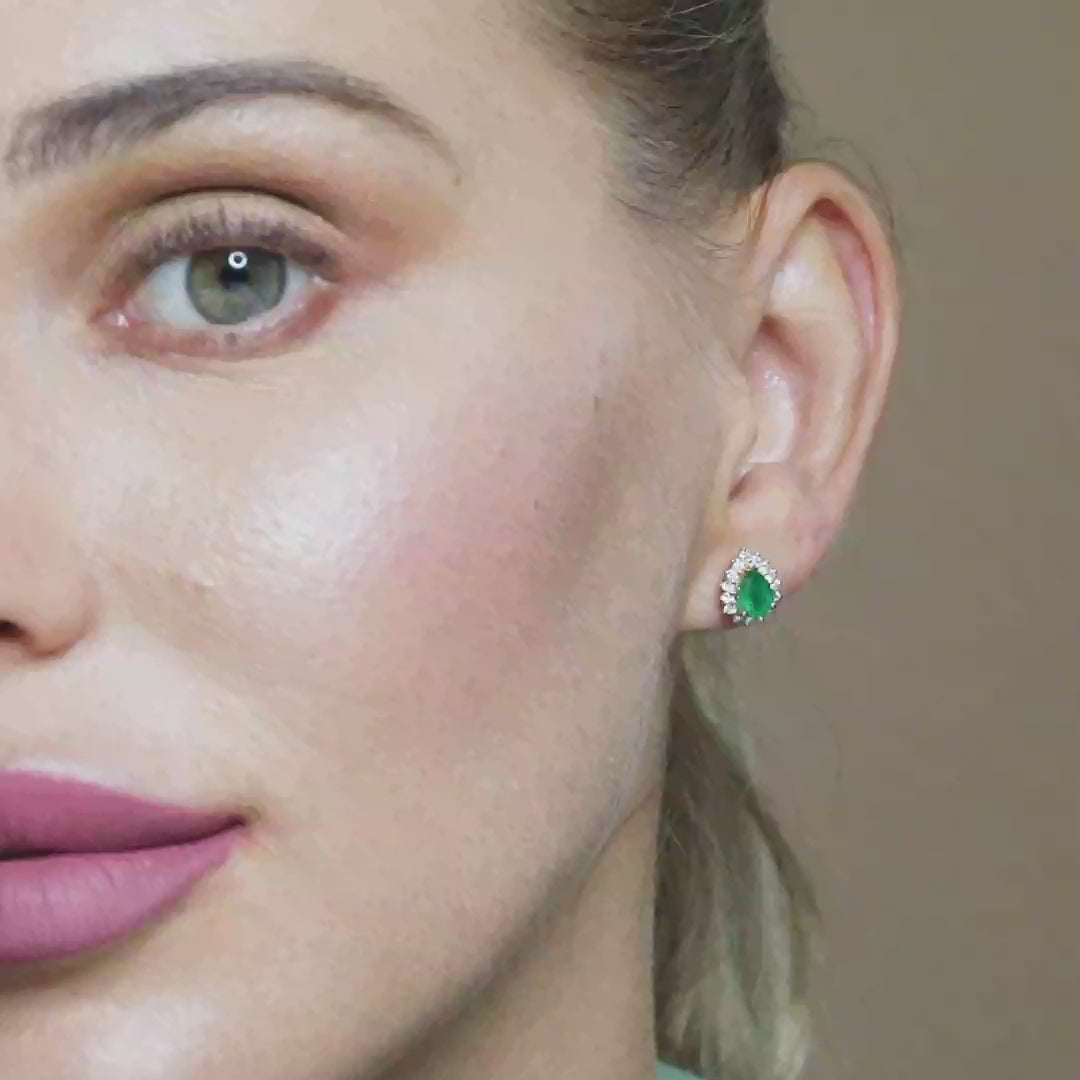 18 K Yellow Gold Emerald