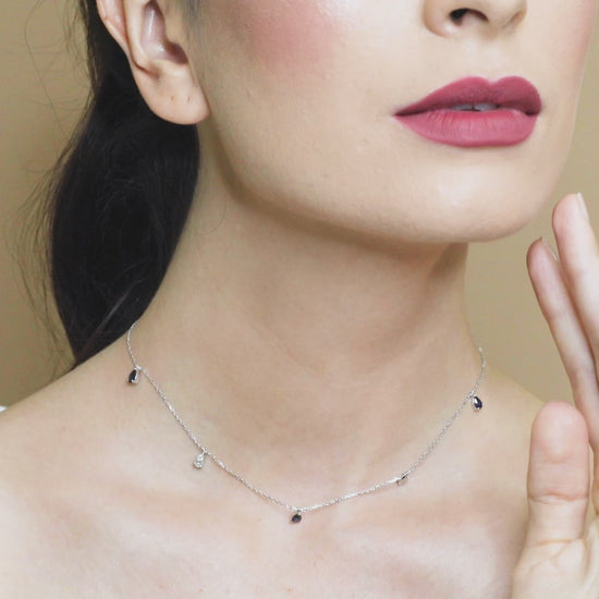 18 K White Gold Sapphire