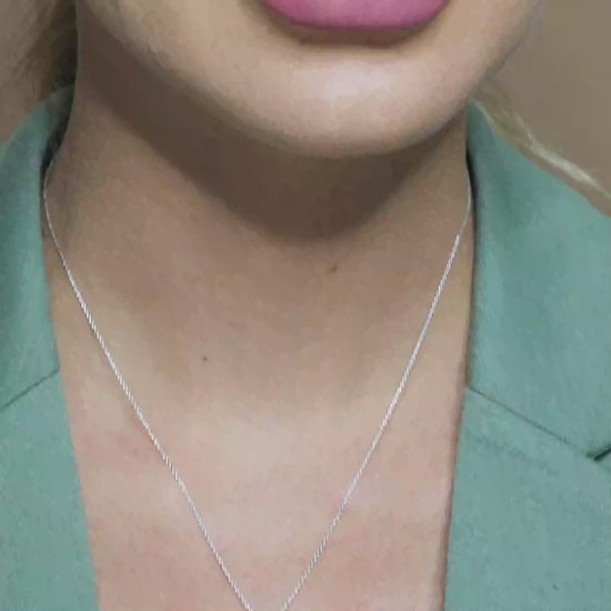 18 K White Gold Sapphire