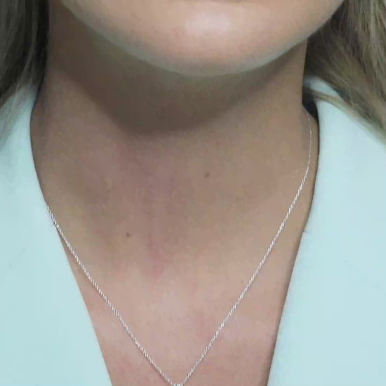 18 K White Gold Sapphire