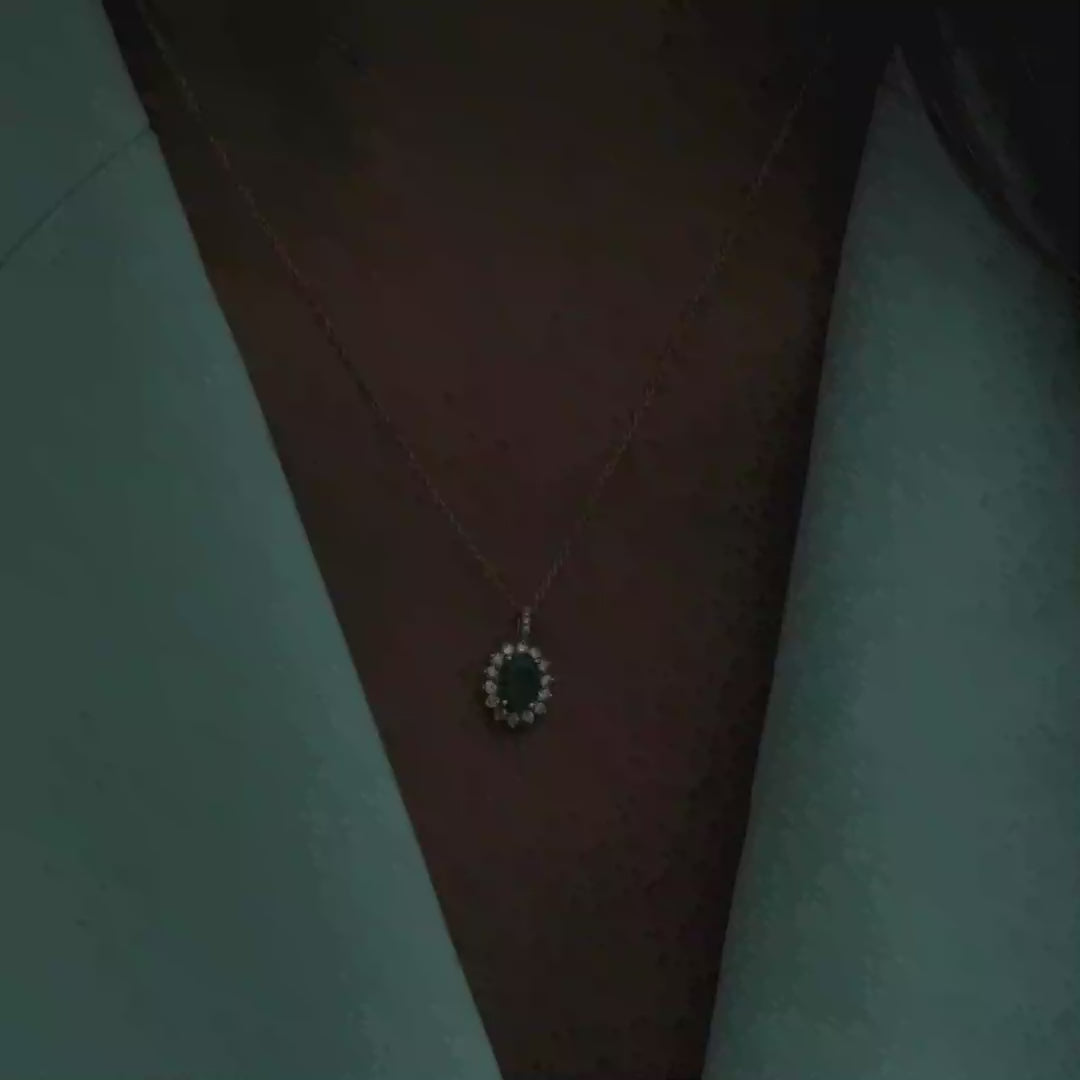 18 K Yellow Gold Emerald