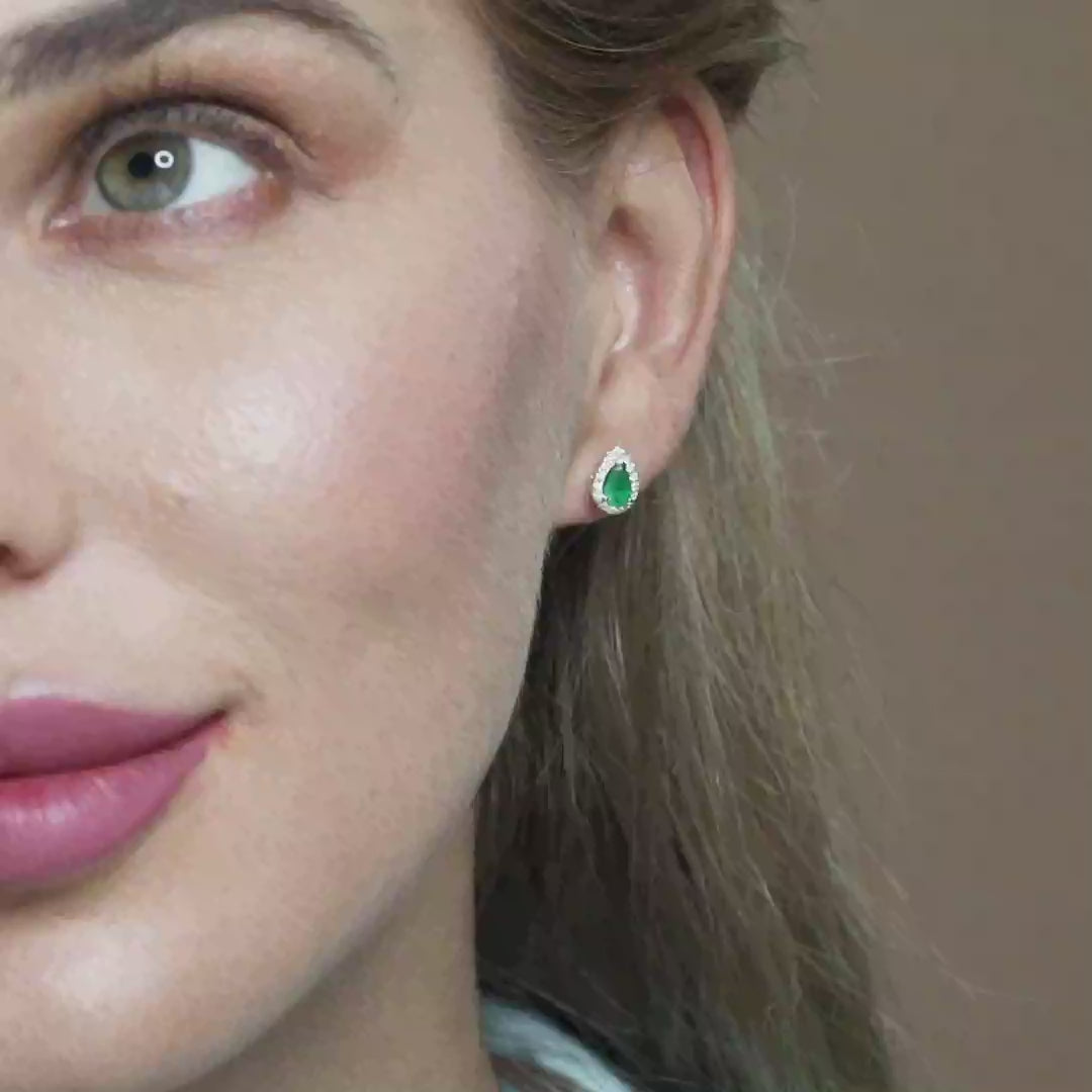 18 K Yellow Gold Emerald