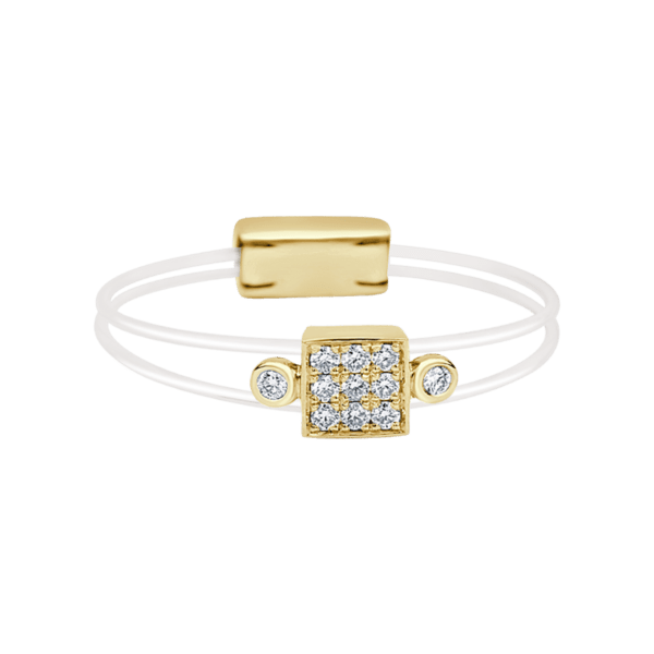 Square pave yellow gold ring of Aura collection - horizontal